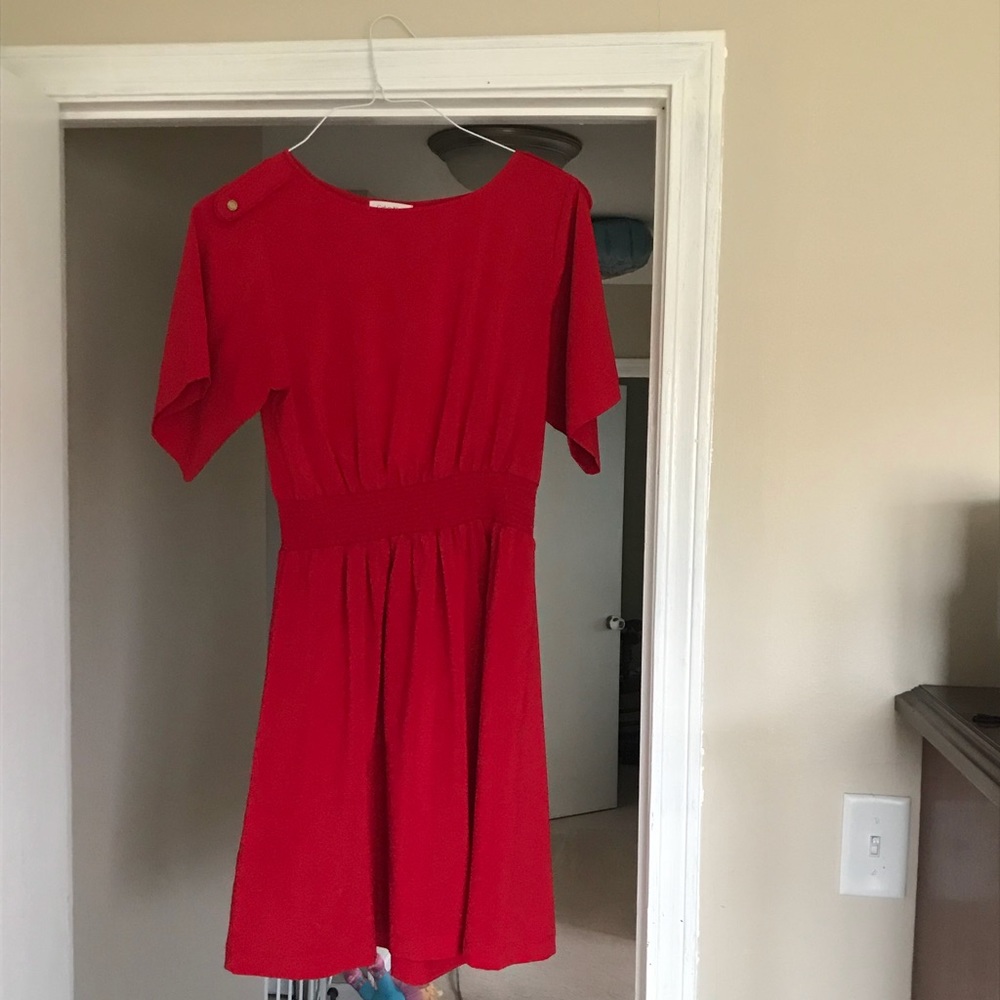 Size six adorable Calvin Klein red dress.